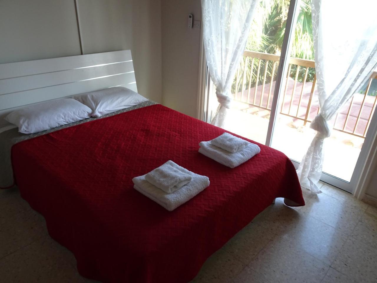 Maria Petros Beach Houses Villa Perivolia Buitenkant foto